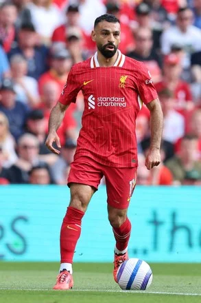 球员在比赛中带球突破 - 意甲联赛 开云体育